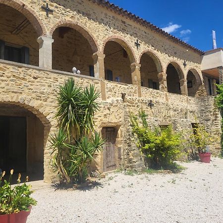 Bastide De La Madeleine Bed & Breakfast Pougnadoresse Екстериор снимка